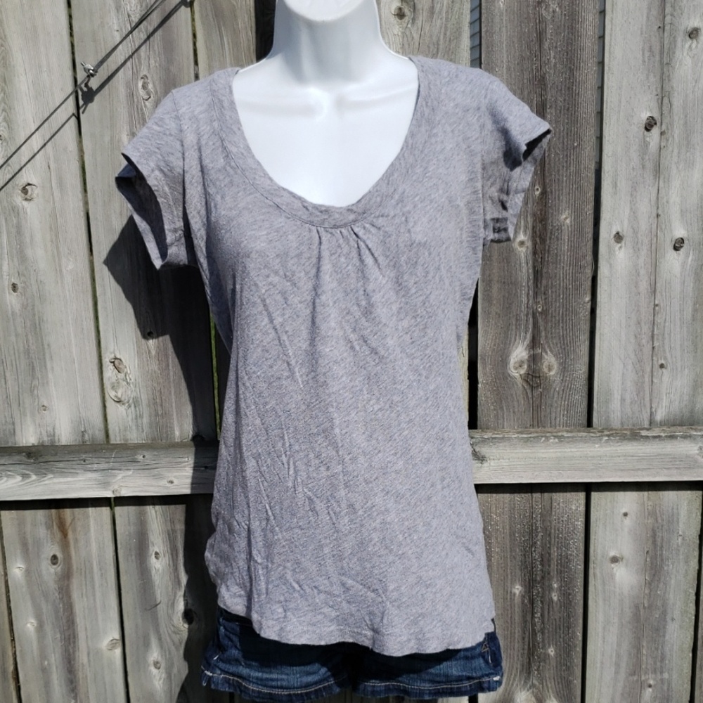 Rubbish Gray Top
